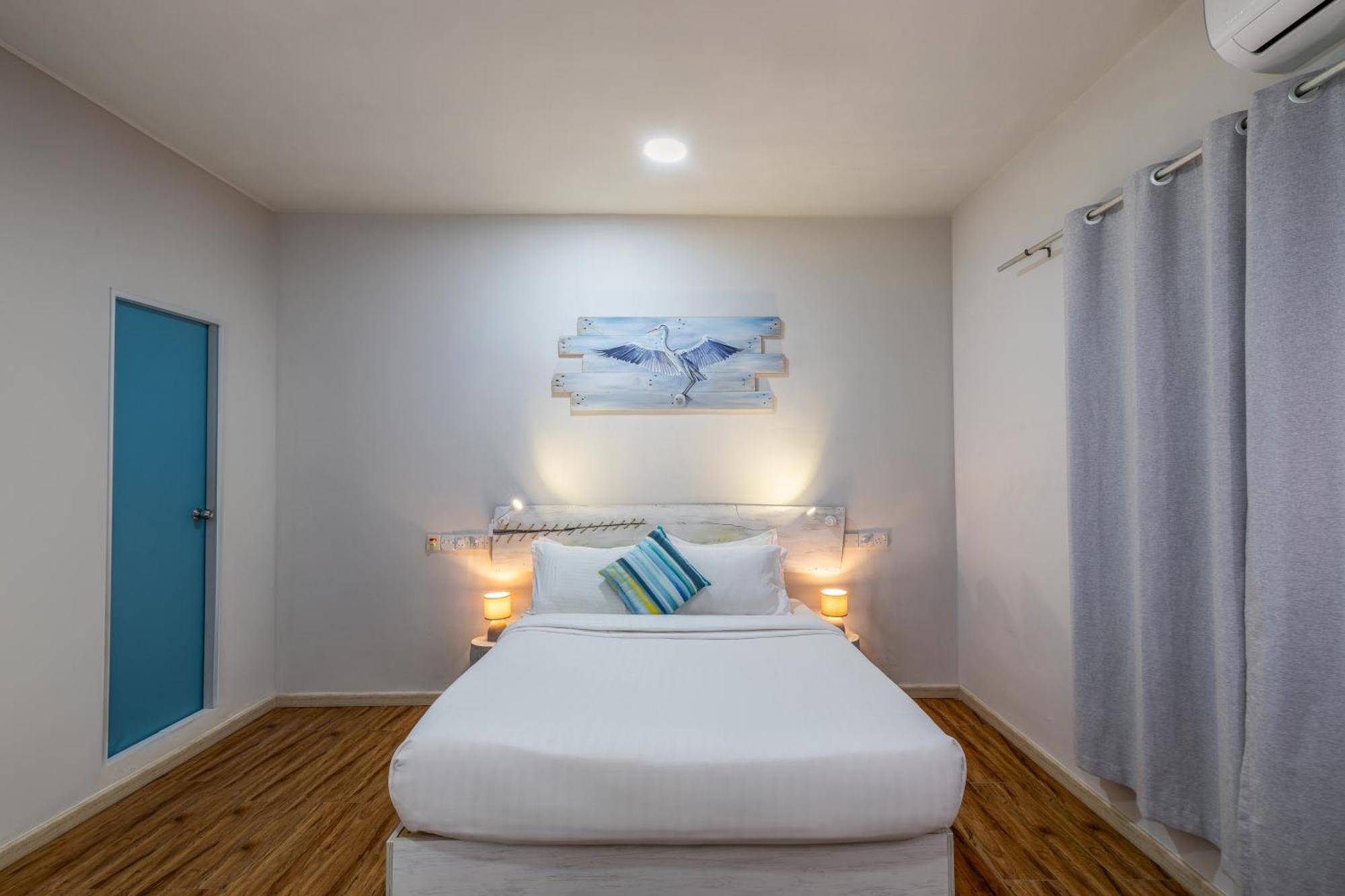 Отель Ocean Pearl Maldives At Gulhi Island Экстерьер фото